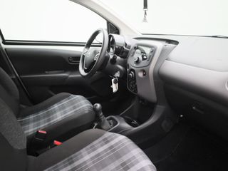 Voertuigafbeelding 23