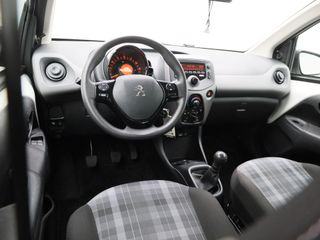 Voertuigafbeelding 6