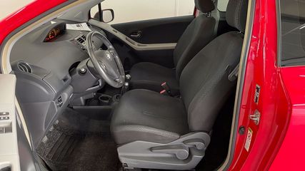 Voertuigafbeelding 6