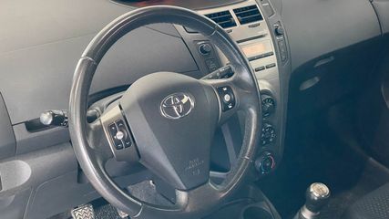 Voertuigafbeelding 7