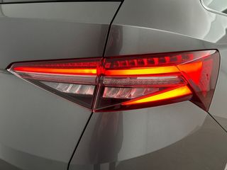 Voertuigafbeelding 32