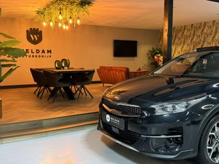 Voertuigafbeelding 9