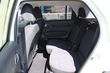 Voertuigafbeelding 13