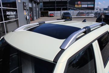 Voertuigafbeelding 8