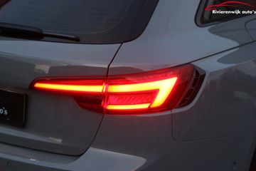 Voertuigafbeelding 8