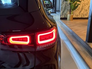 Voertuigafbeelding 15