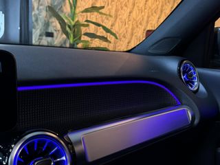 Voertuigafbeelding 44