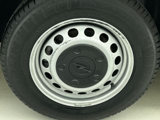 Voertuigafbeelding 32