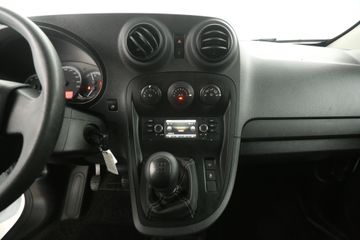 Voertuigafbeelding 10