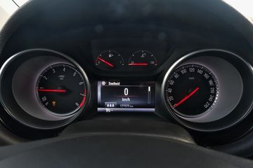 Voertuigafbeelding 12