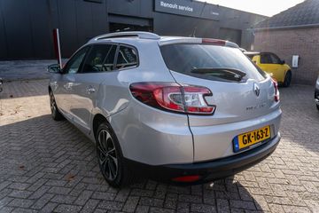 Voertuigafbeelding 8