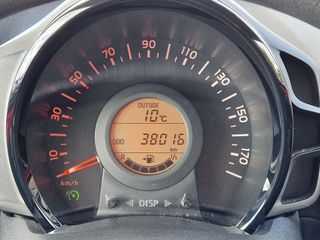 Voertuigafbeelding 11