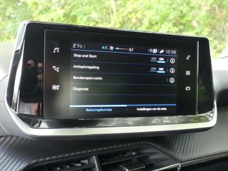 Voertuigafbeelding 19