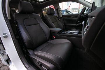 Voertuigafbeelding 4