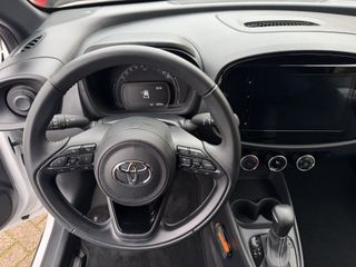 Voertuigafbeelding 5