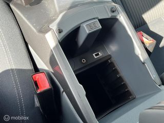 Voertuigafbeelding 24