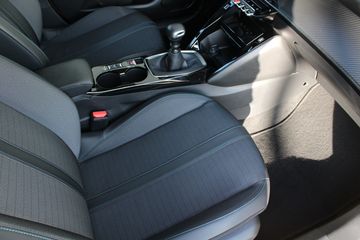 Voertuigafbeelding 4