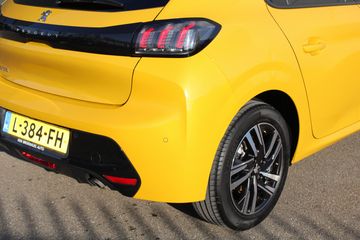 Voertuigafbeelding 9