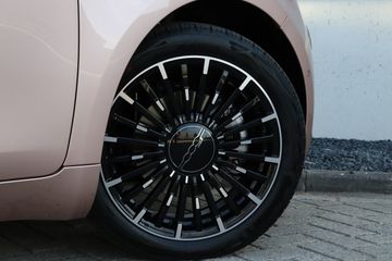 Voertuigafbeelding 7