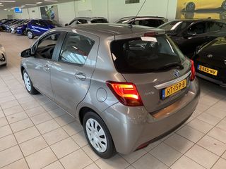 Voertuigafbeelding 5