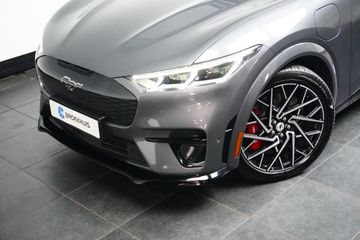 Voertuigafbeelding 16