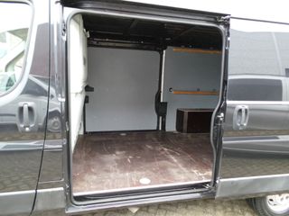 Voertuigafbeelding 17