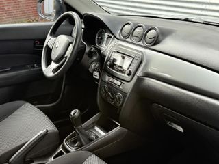 Voertuigafbeelding 8