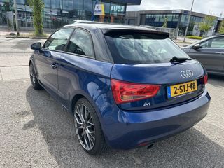 Voertuigafbeelding 3