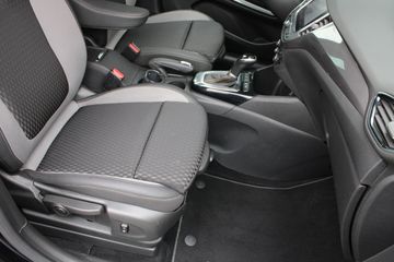 Voertuigafbeelding 4