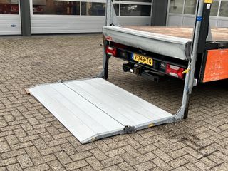 Voertuigafbeelding 18