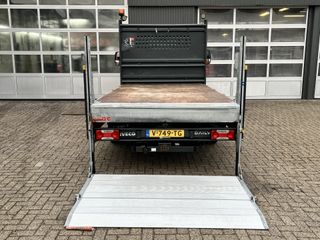 Voertuigafbeelding 19