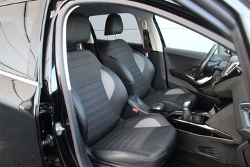 Voertuigafbeelding 3