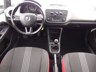 Voertuigafbeelding 6