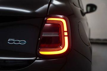 Voertuigafbeelding 32