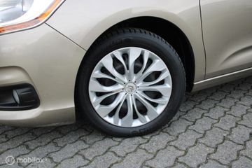 Voertuigafbeelding 3