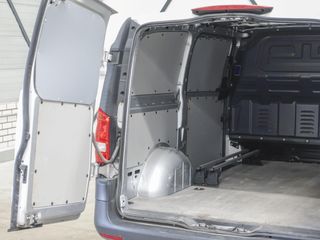 Voertuigafbeelding 8