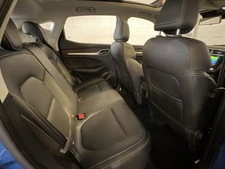 Voertuigafbeelding 13