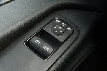 Voertuigafbeelding 24