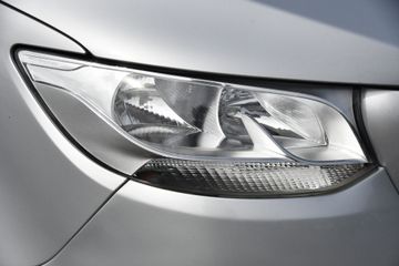 Voertuigafbeelding 27