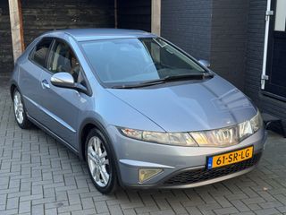 Voertuigafbeelding 6