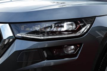 Voertuigafbeelding 8