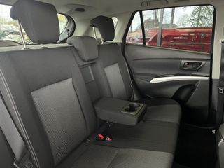 Voertuigafbeelding 11