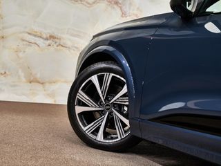 Voertuigafbeelding 30