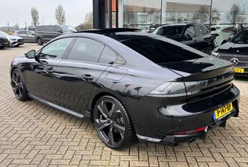 Voertuigafbeelding 10