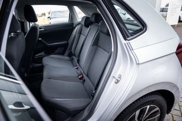 Voertuigafbeelding 21