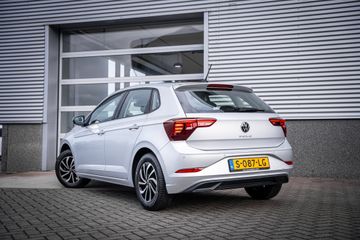 Voertuigafbeelding 7