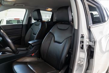 Voertuigafbeelding 13