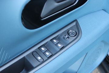 Voertuigafbeelding 26