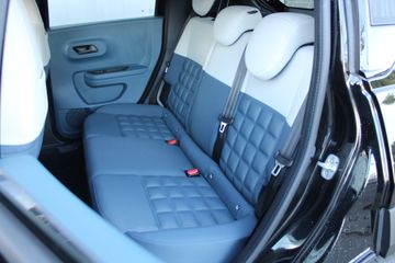 Voertuigafbeelding 9