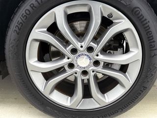 Voertuigafbeelding 35